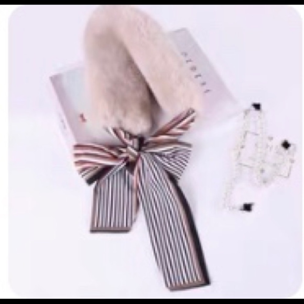 🎀Cutie Scarve Fur with good texture